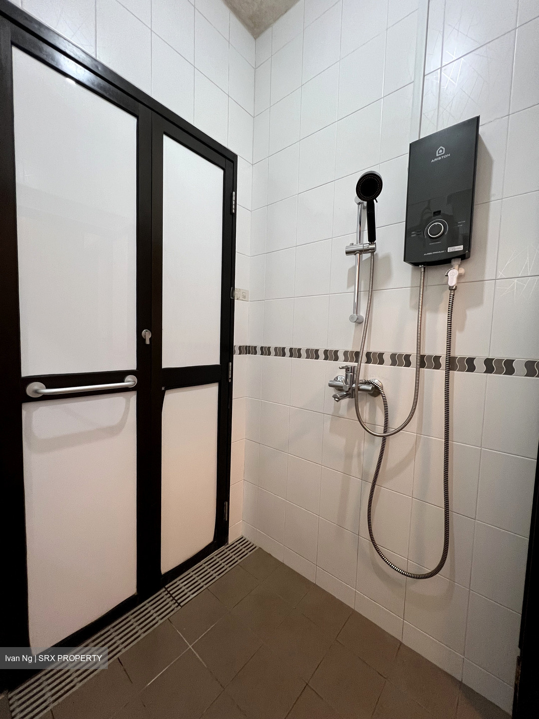 Blk 299A Tampines Lodge (Tampines), HDB 2 Rooms #573709481